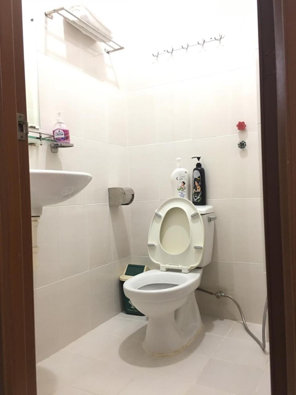 Thanhha Guesthouse At Bui Vien Walking Street Ho Şi Min Dış mekan fotoğraf