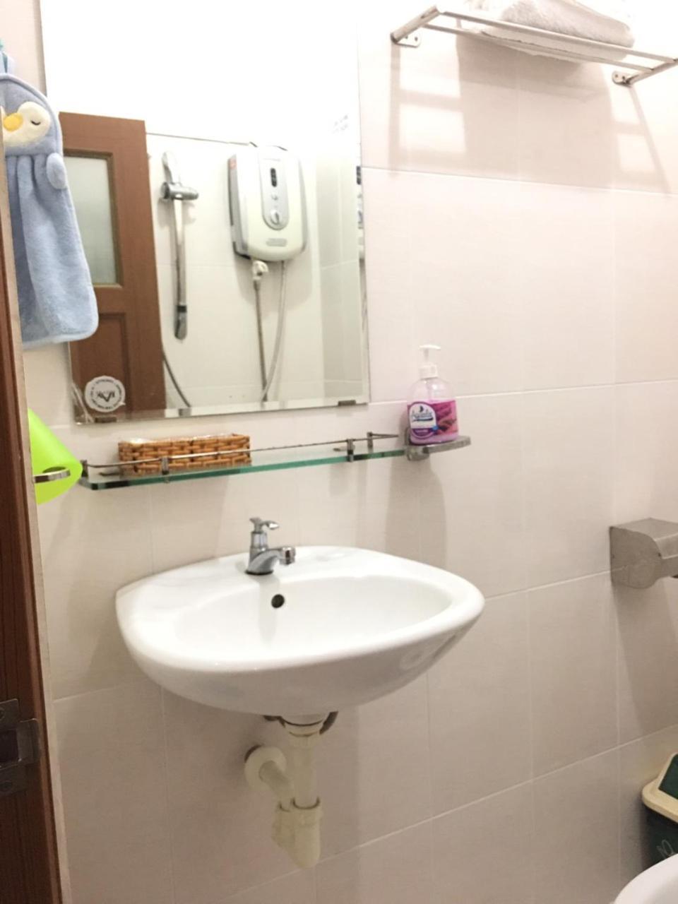 Thanhha Guesthouse At Bui Vien Walking Street Ho Şi Min Dış mekan fotoğraf