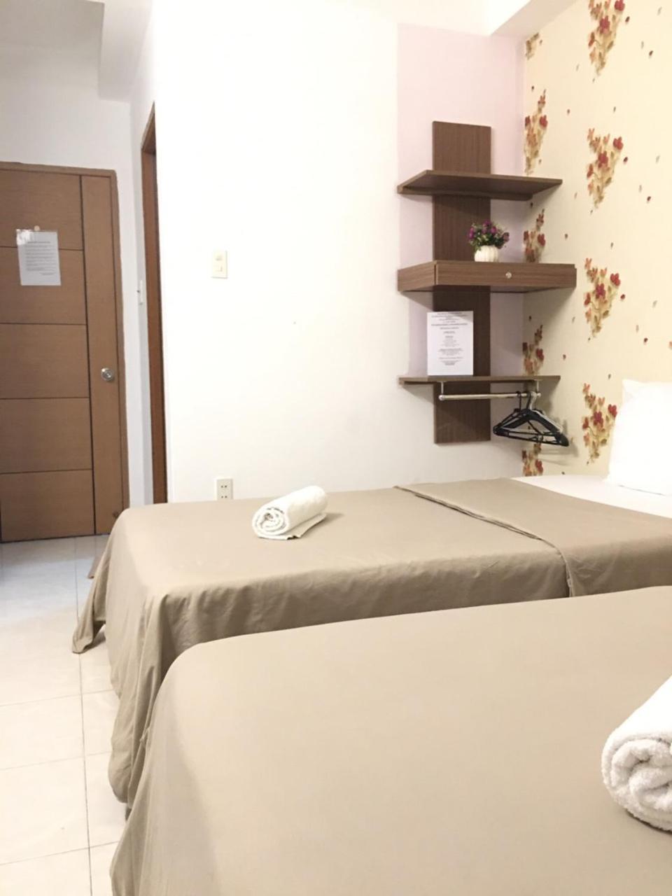 Thanhha Guesthouse At Bui Vien Walking Street Ho Şi Min Dış mekan fotoğraf